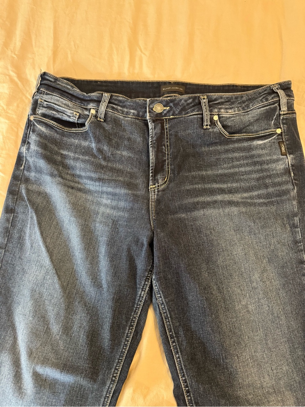 Silver Jeans Dark Wash Suki Bootcut Jeans size 20WL33